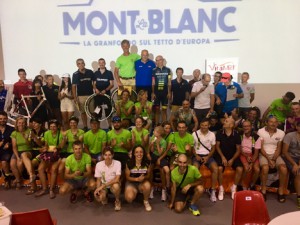 La premiazione Team. Massimiliano Scotto e Tommaso Verrascina ritirano il premio squadra