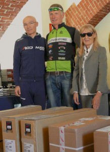 Pipino ritira il primo premio di squadra